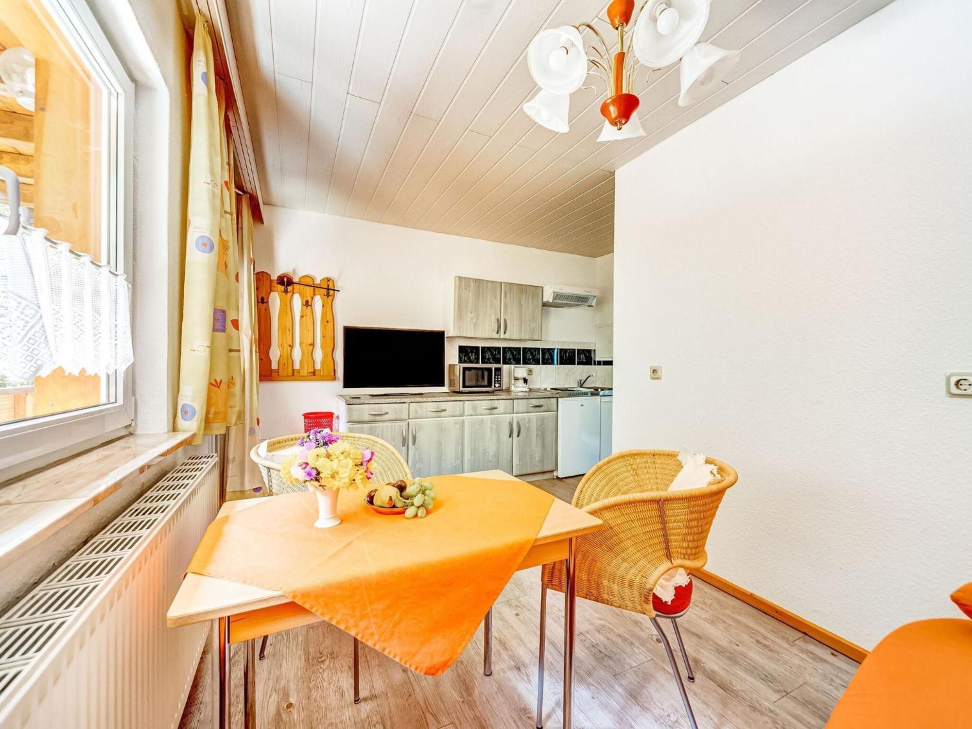 Apartment Thuringian Forest With Balcony Giessubel Exterior foto
